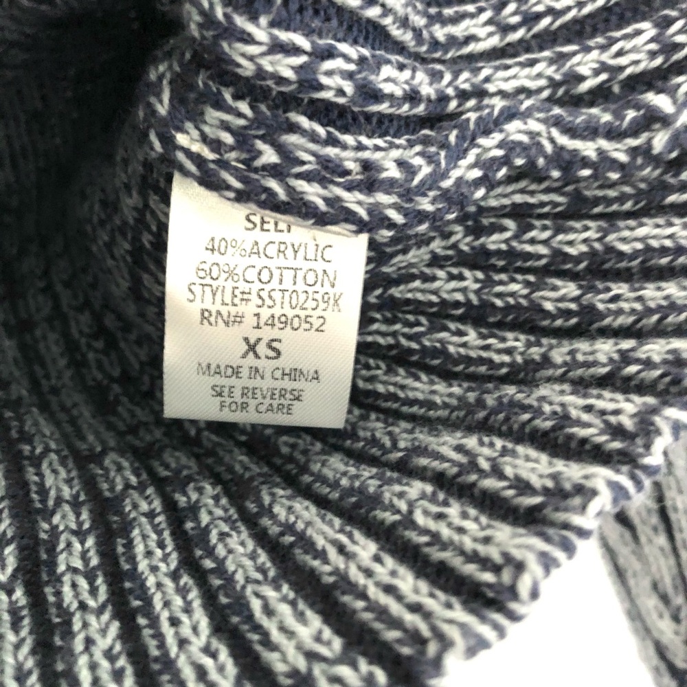NWT Fashion Nova Navy and White Knit Sweater - Picture 4 of 5
